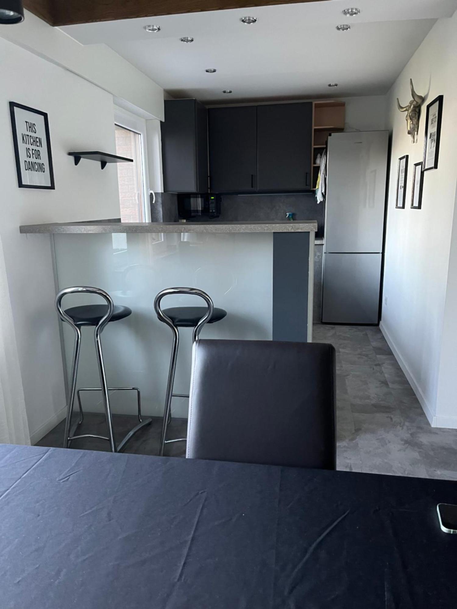 Voll Ausgestattetes In Bergkamen-oberaden Apartment *